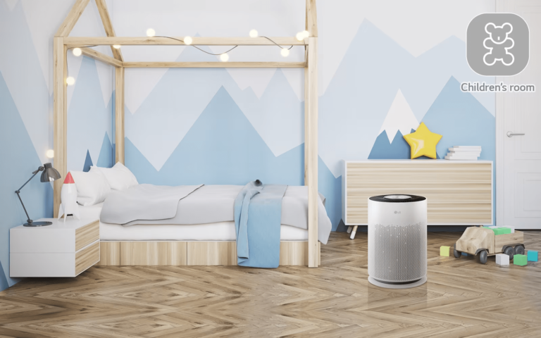 D09-04_HA-AP-360HIT-White-06-4-Compact-in-Size-desktop